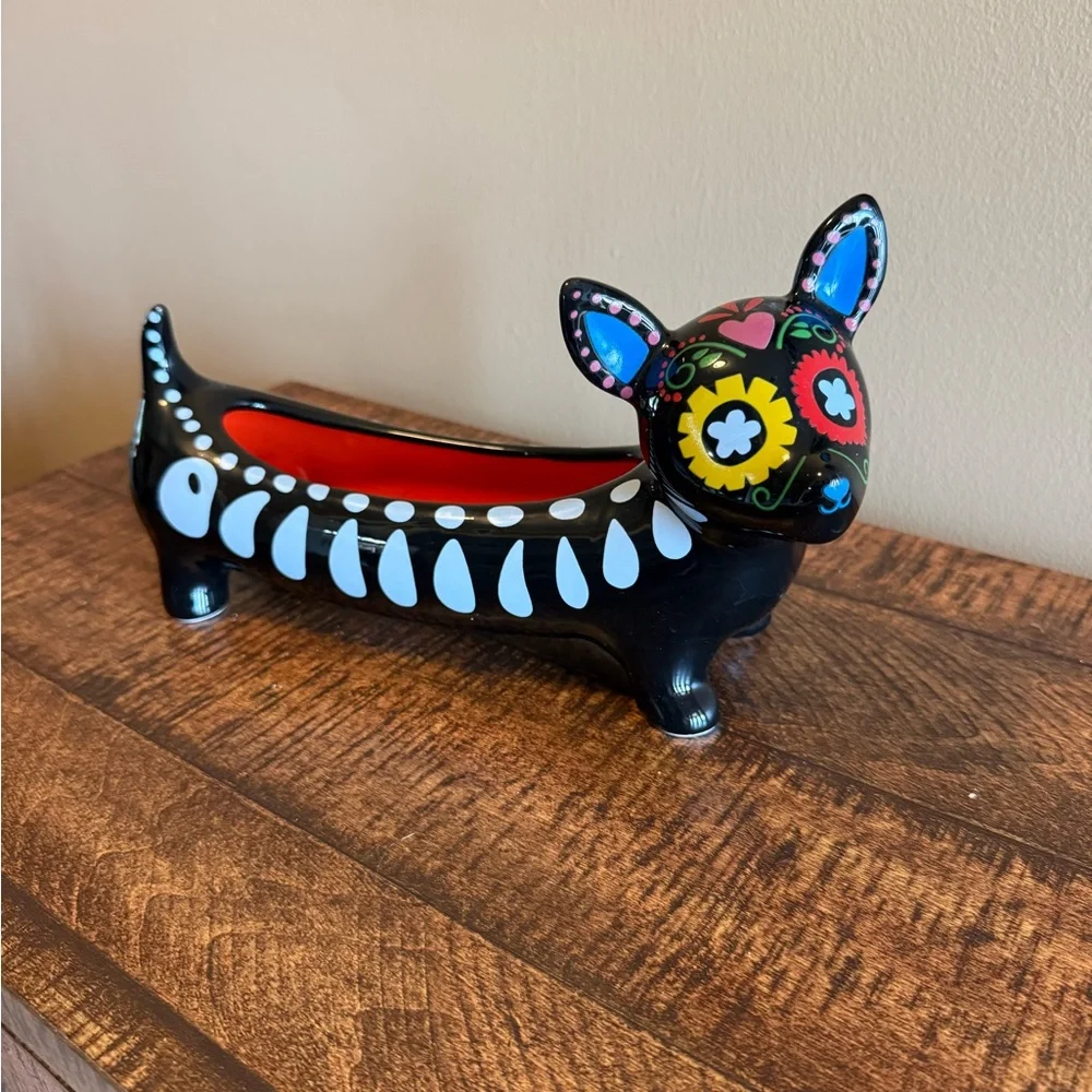 NWT! Pier 1 Day of the Dead Dog Cracker Dish. Sugar Skull/ Dias de Los Muertos